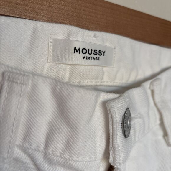Moussy Vintage Jeans Womens Size 28 White Tapered Distressed Denim Pants - Picture 7 of 13